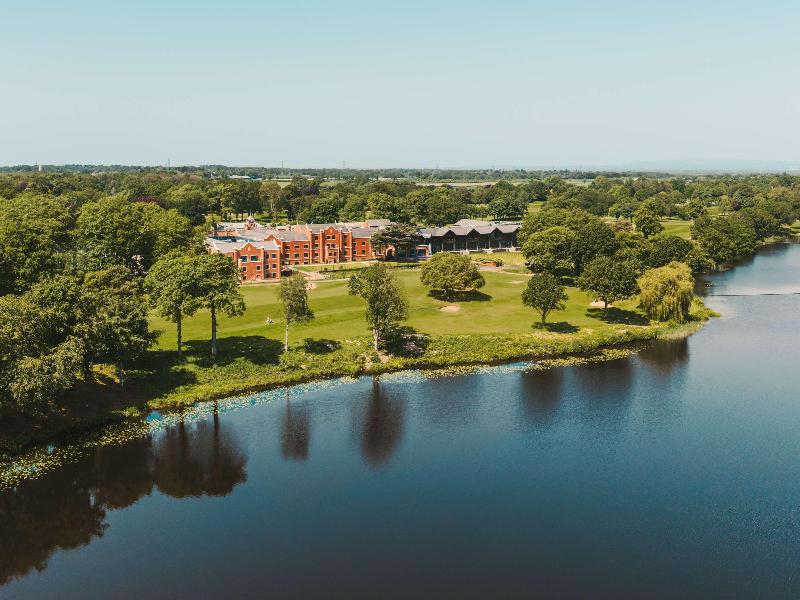 Fairmont Cheshire The Mere - Genel