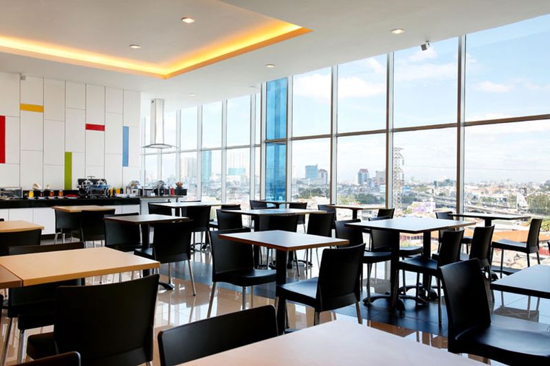 Amaris Hotel Season City - Restoran