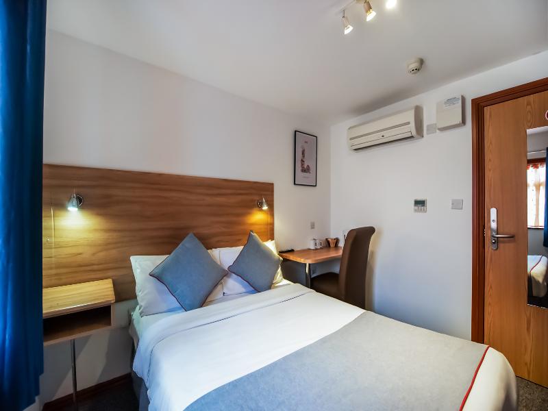 Arinza Hotel, London Ilford - Oda