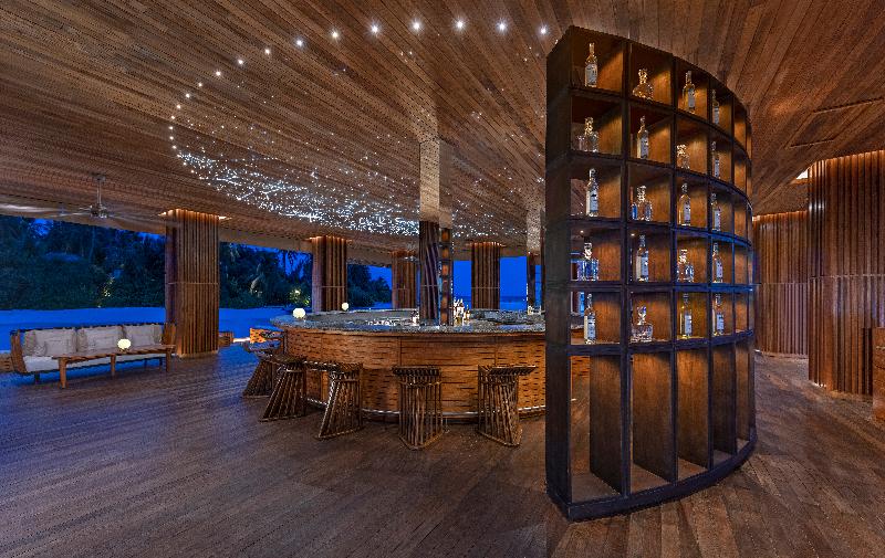 Anantara Kihavah Villas - Bar