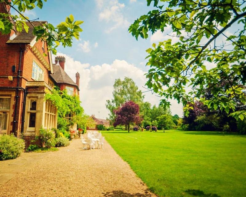 Cantley House Hotel - Genel