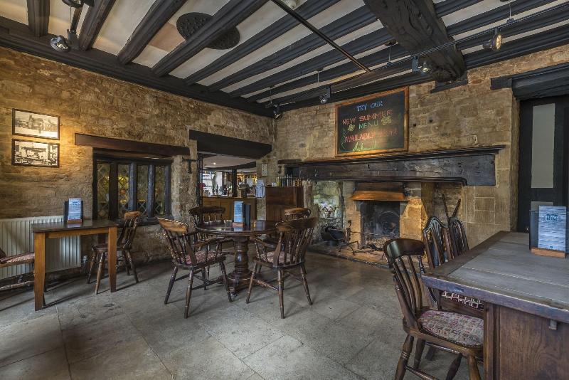 The White Hart Royal Hotel - Bar
