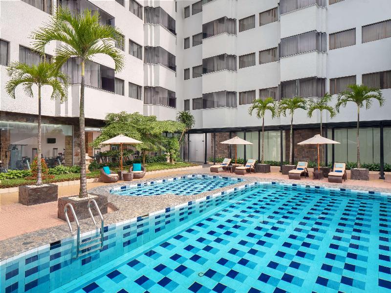 Radisson Medan - Havuz