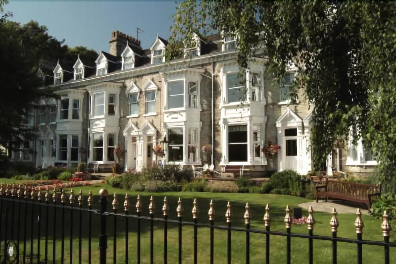 Wheatlands Lodge - Genel