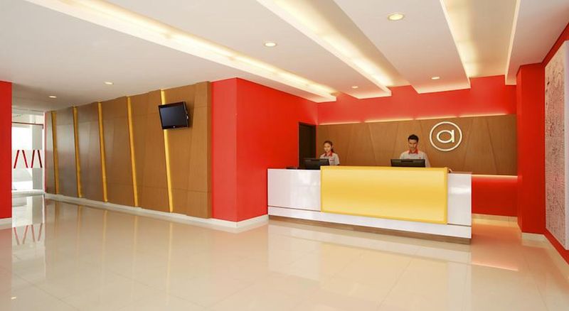Amaris Hotel Embong Malang Surabaya - Lobi