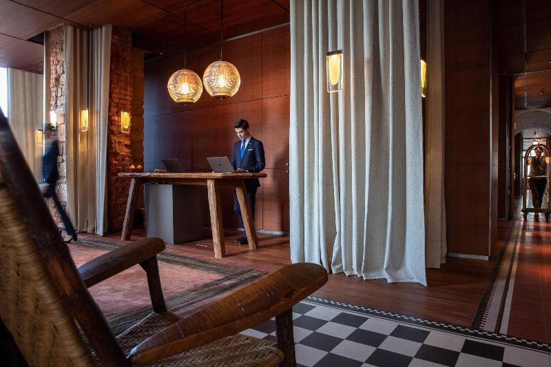 La Reserve Eden au Lac Zurich - Lobi