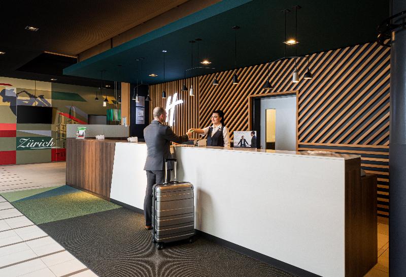 Holiday Inn Zurich Messe - Genel