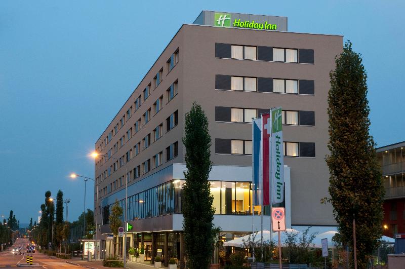 Holiday Inn Zurich Messe - Genel