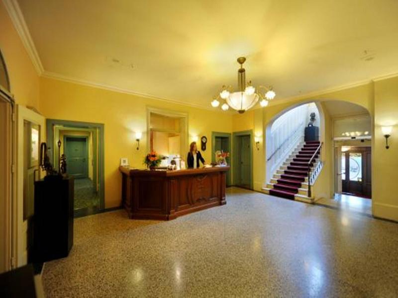 Unique Hotel Innere Enge - Lobi