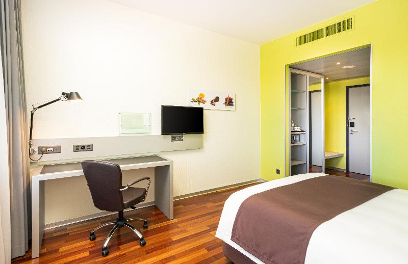 Holiday Inn Bern Westside - Oda