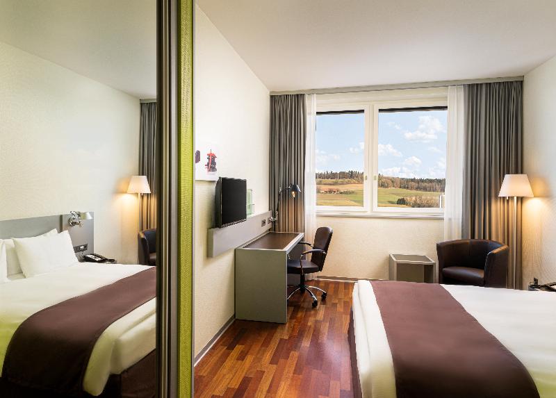Holiday Inn Bern Westside - Oda