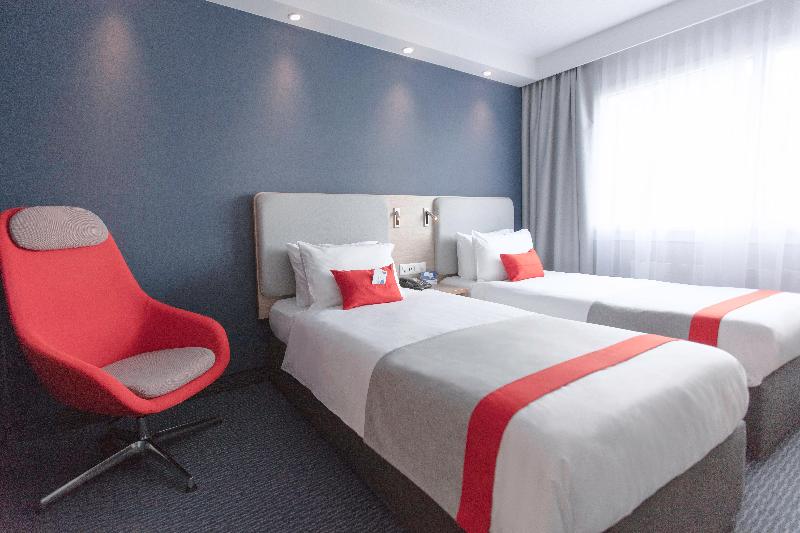 Holiday Inn Express Luzern-Neuenkirch - Oda