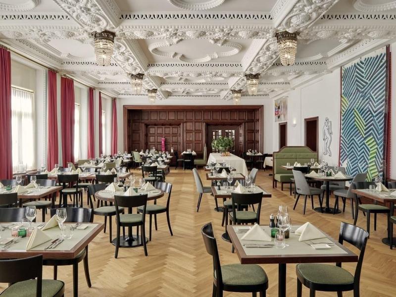 Castell - Restoran