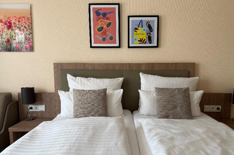 Garner Hotel Dusseldorf - Main Station - Oda