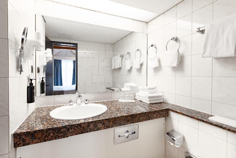 Garner Hotel Dusseldorf - Main Station - Oda