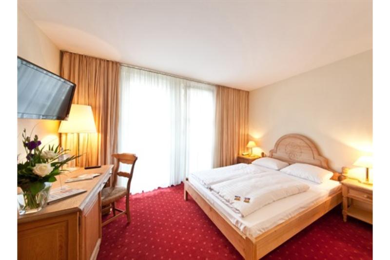 Garner Hotel Dusseldorf - Main Station - Oda