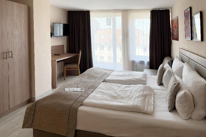 Garner Hotel Dusseldorf - Main Station - Oda