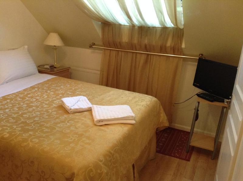 Acorn Guest House B&B - Genel