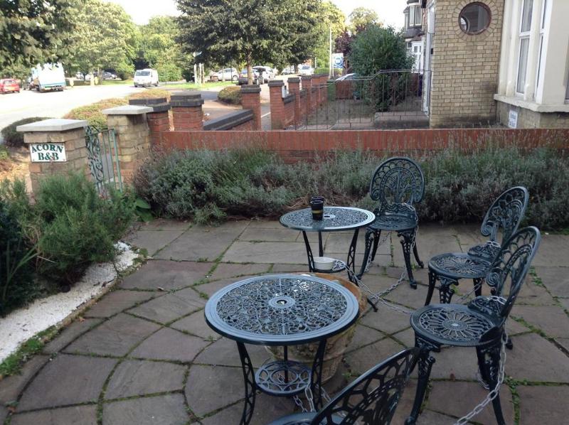 Acorn Guest House B&B - Genel