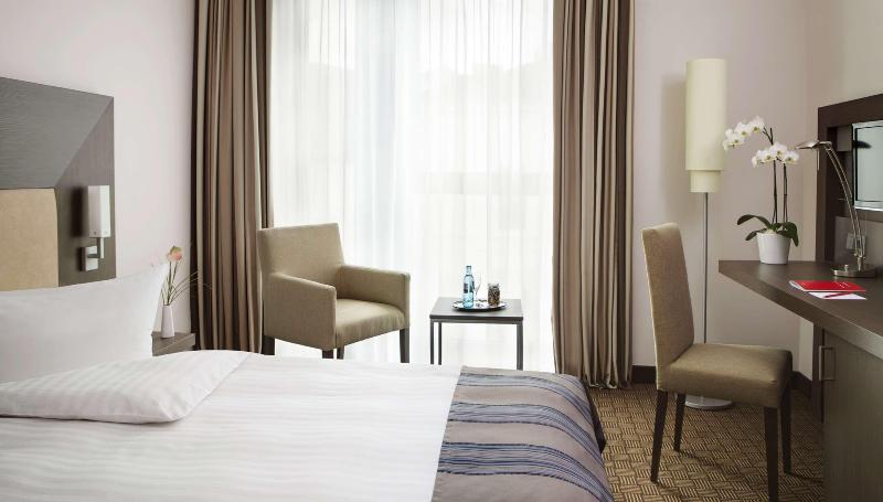 IntercityHotel Bonn - Oda