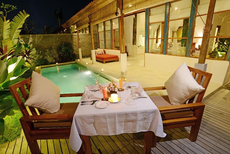 Alam Bidadari Seminyak Villas & Spa - Havuz