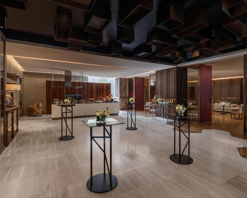 Hilton Sukhumvit - Genel