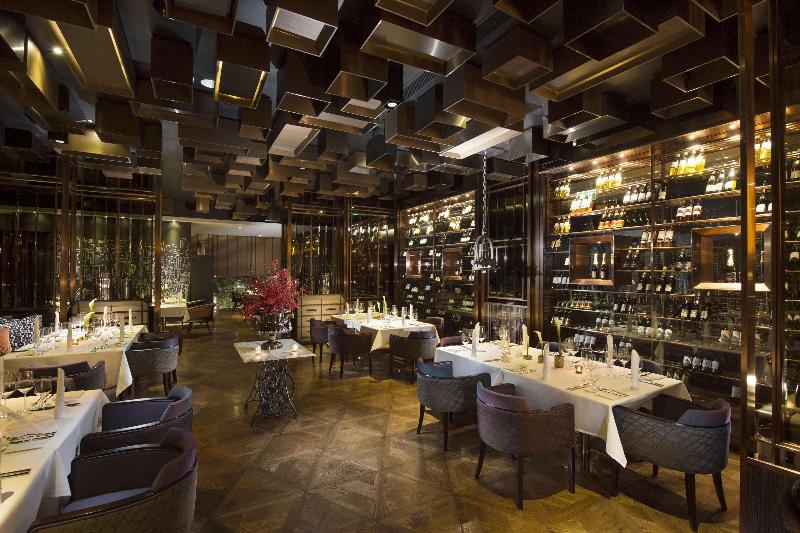 Hilton Sukhumvit - Restoran