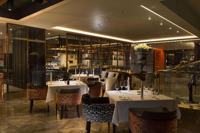 Hilton Sukhumvit - Restoran