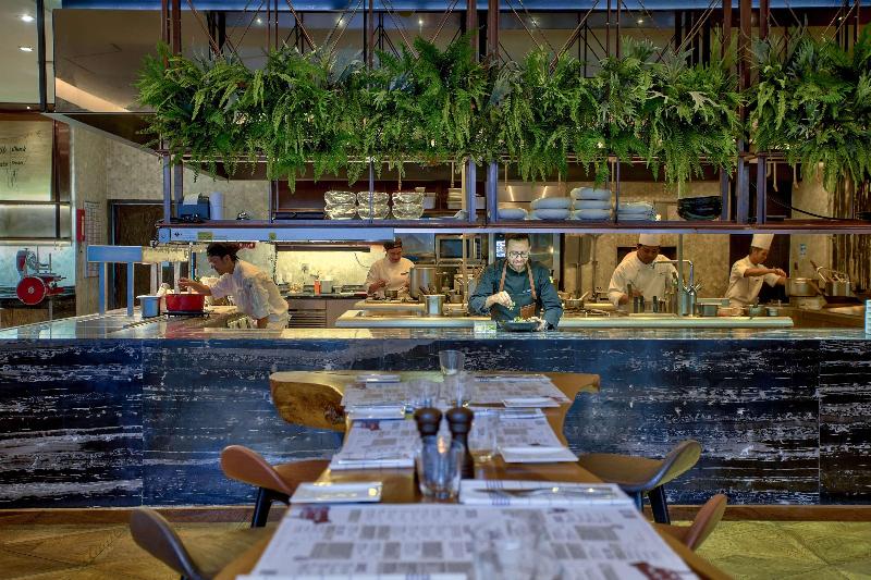 Hilton Sukhumvit - Restoran