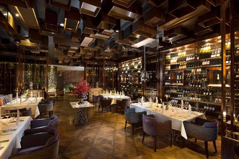 Hilton Sukhumvit - Restoran