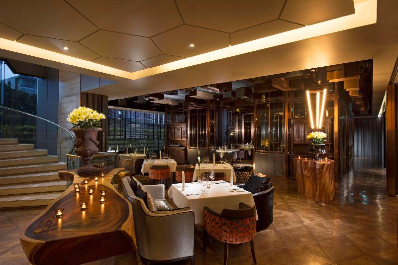 Hilton Sukhumvit - Restoran