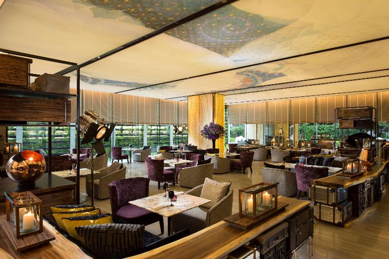Hilton Sukhumvit - Restoran