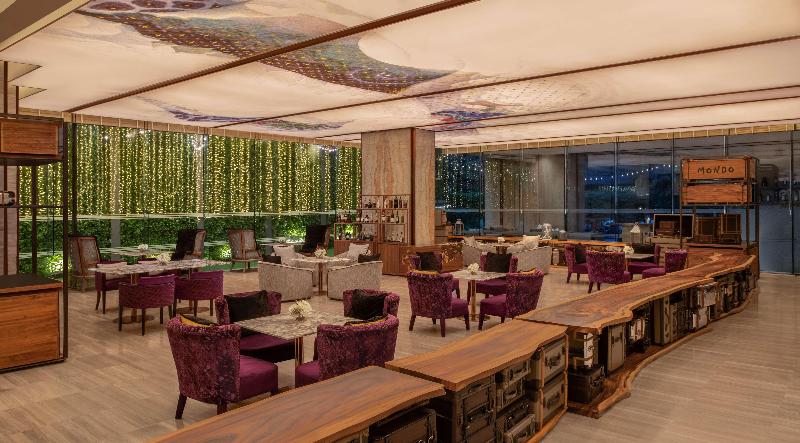 Hilton Sukhumvit - Restoran