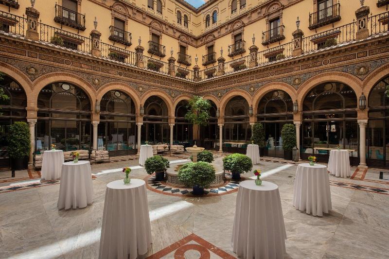 Alfonso XIII - Toplantı