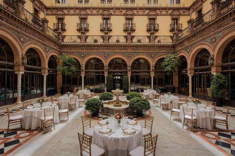 Alfonso XIII - Toplantı