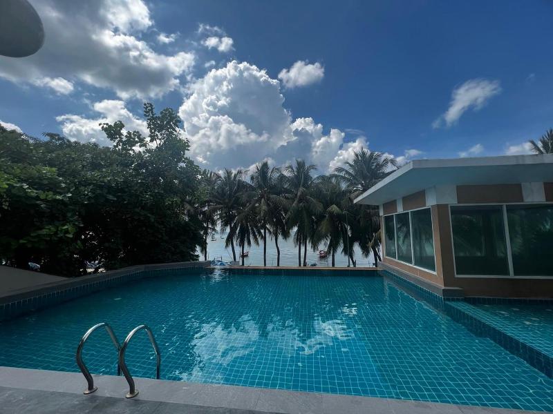 Nanachart Bangsaen Hotel - Havuz