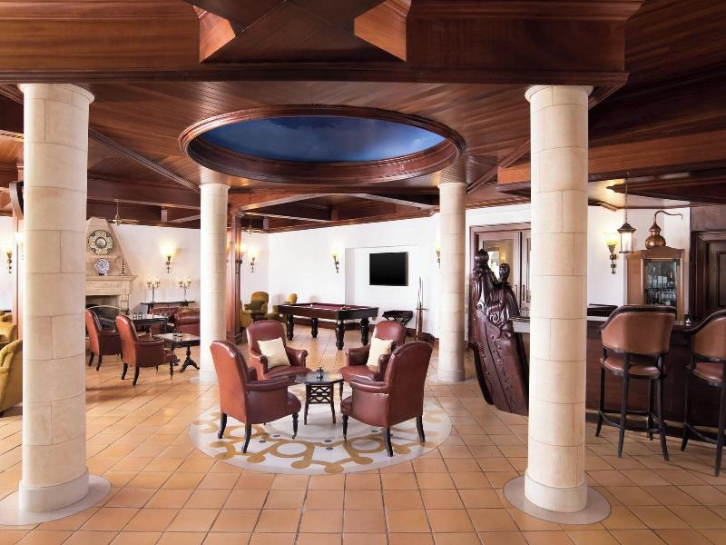 Pine Cliffs Resort - Lobi