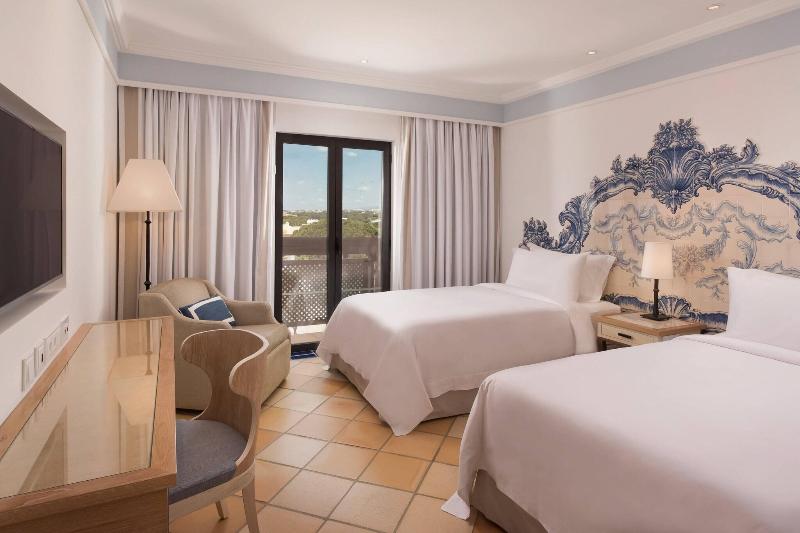 Pine Cliffs Resort - Oda