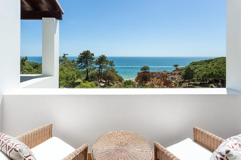 Pine Cliffs Resort - Oda