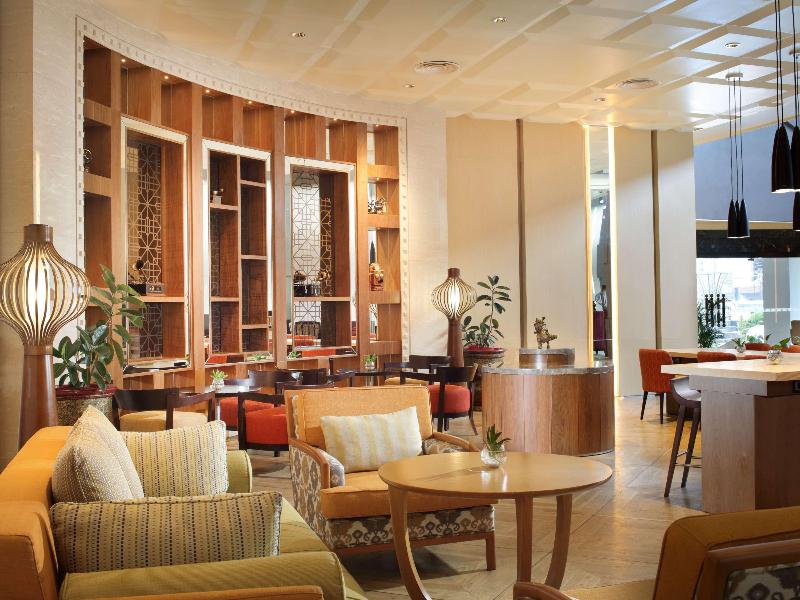Grand Mercure Maha Cipta Medan - Bar