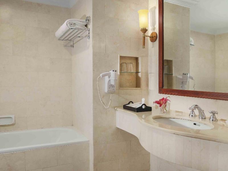 Grand Mercure Maha Cipta Medan - Oda