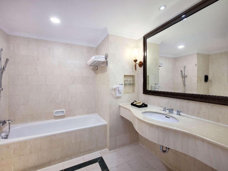 Grand Mercure Maha Cipta Medan - Oda