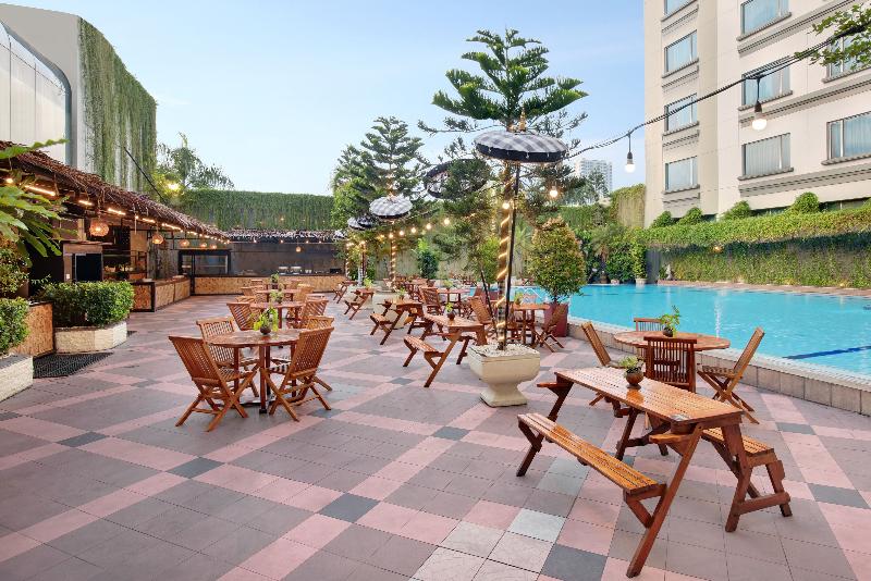 Grand Mercure Maha Cipta Medan - Havuz