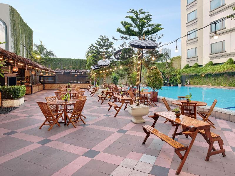 Grand Mercure Maha Cipta Medan - Restoran