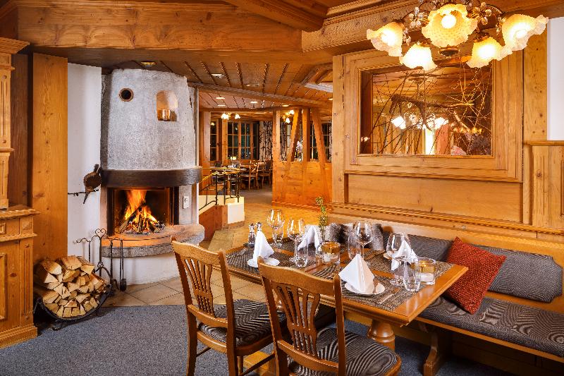 Hirschen Wildhaus Swiss Quality Hotel - Restoran