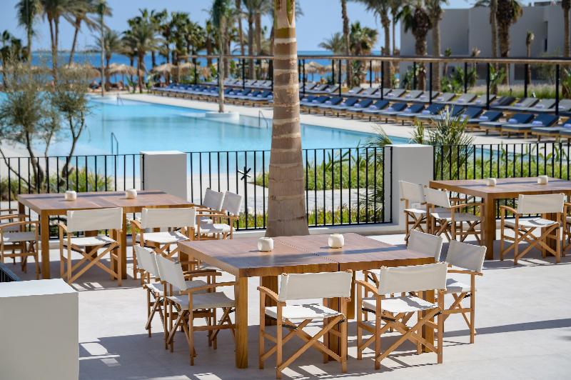 Serry Beach Resort - Restoran