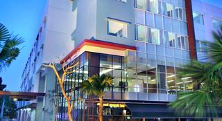 Hotel Neo Candi Simpang Lima - Semarang otel fotoğrafı