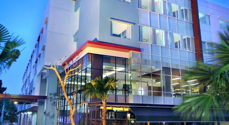 Hotel Neo Candi Simpang Lima - Semarang - Genel