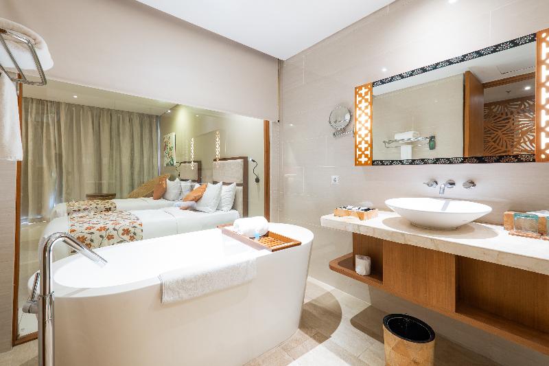 VOUK Hotel & Suites Bali - Oda