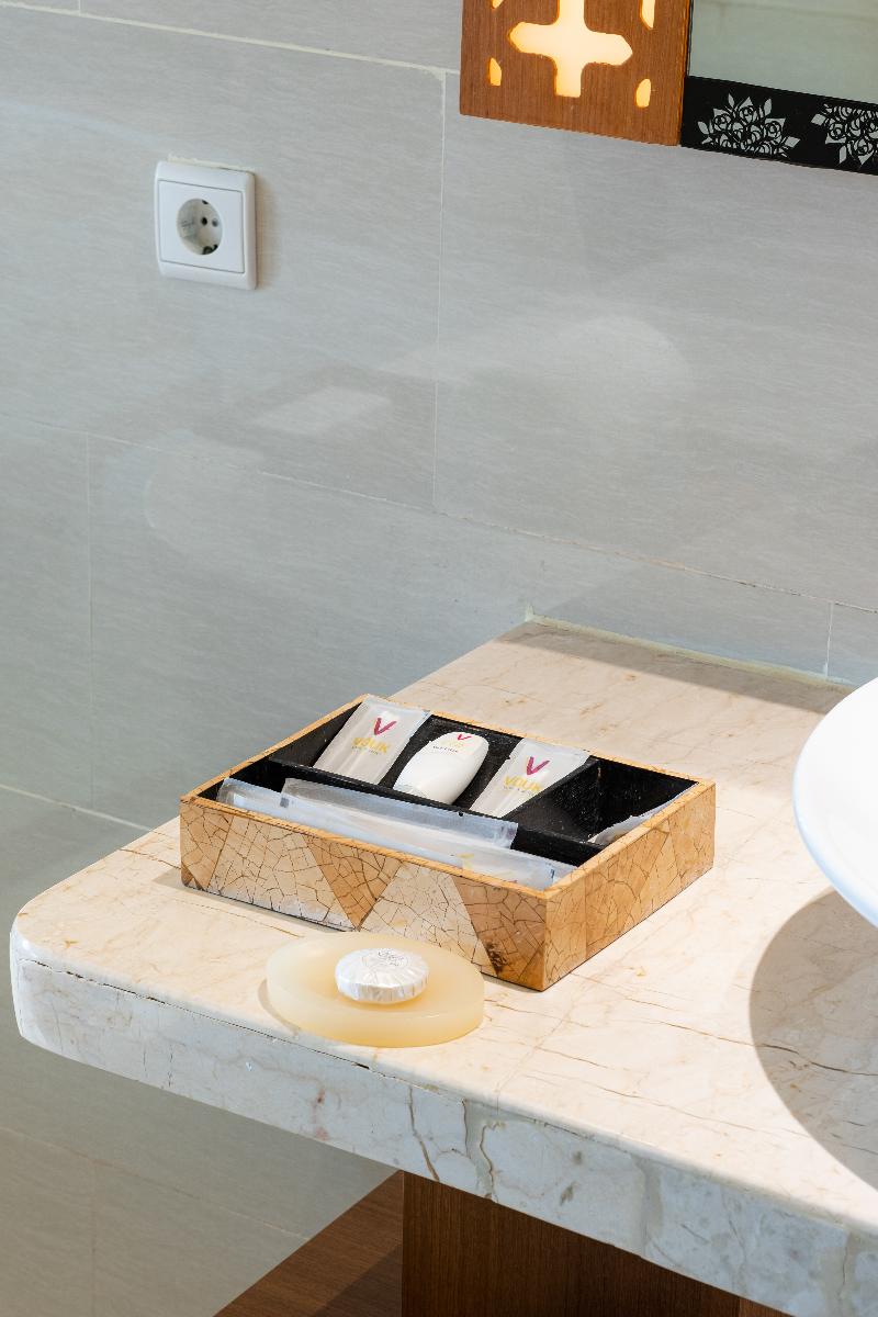 VOUK Hotel & Suites Bali - Oda